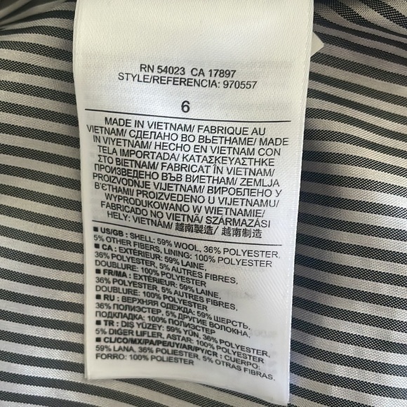 Like New - Banana Republic Twill Wool Jacket - Picture 9 of 9